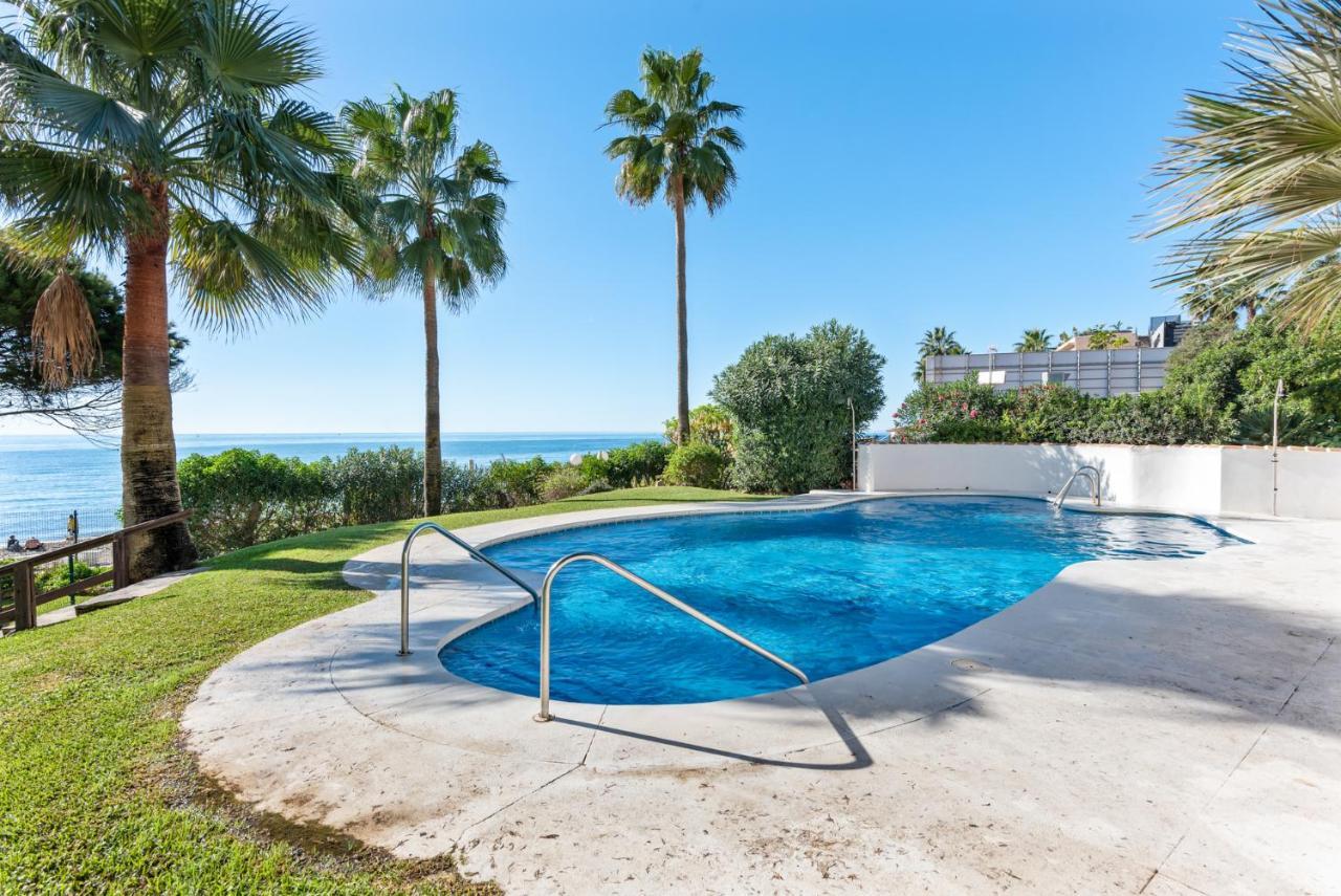 Oceanfront Mijas Apartment Bagian luar foto