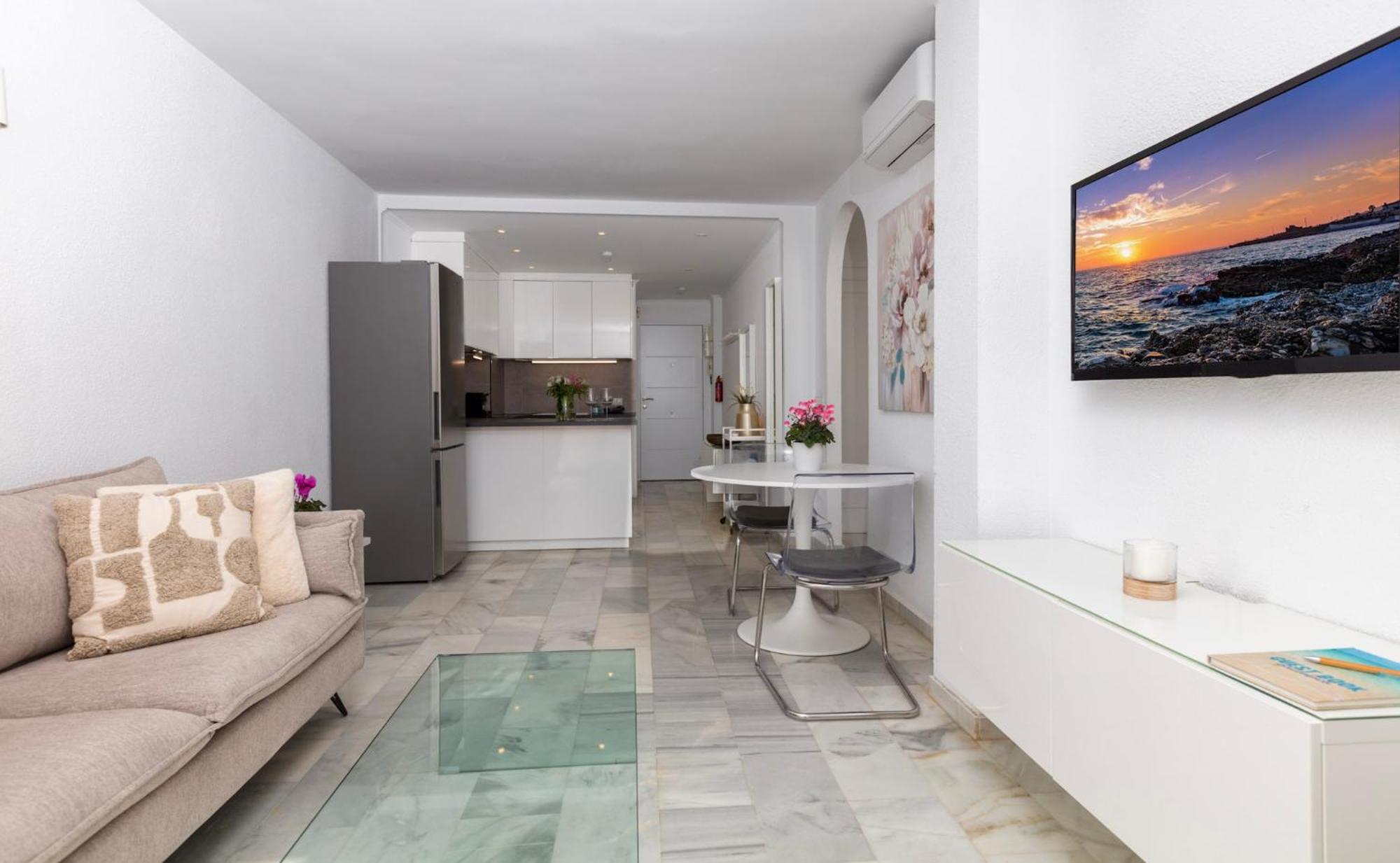 Oceanfront Mijas Apartment Bagian luar foto